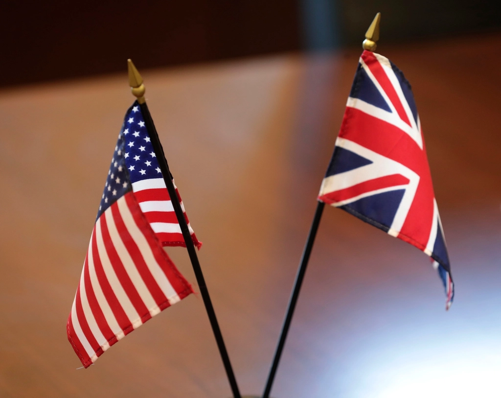 “Place of Democide” Differences in UK vs. US: Reacting to Mike Yeadon’s Impression